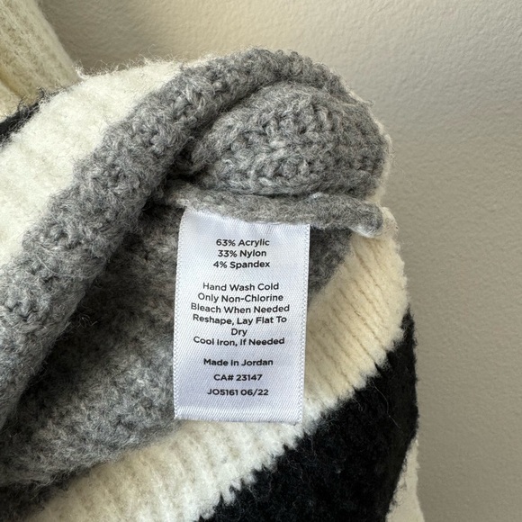 Talbots Mockneck Sweater - Picture 6 of 6